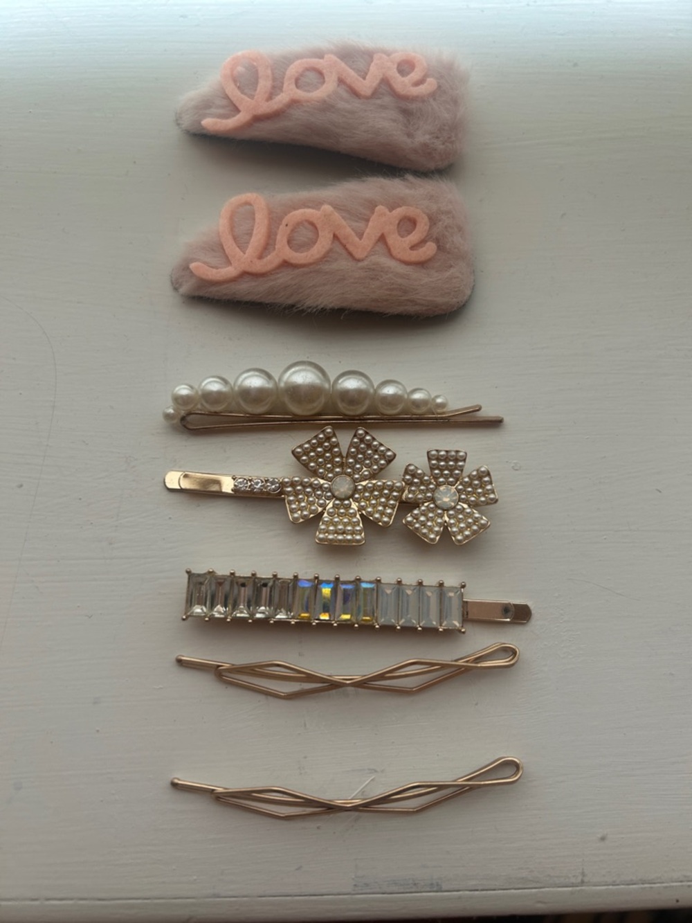 7 Assorted Hair Accessories